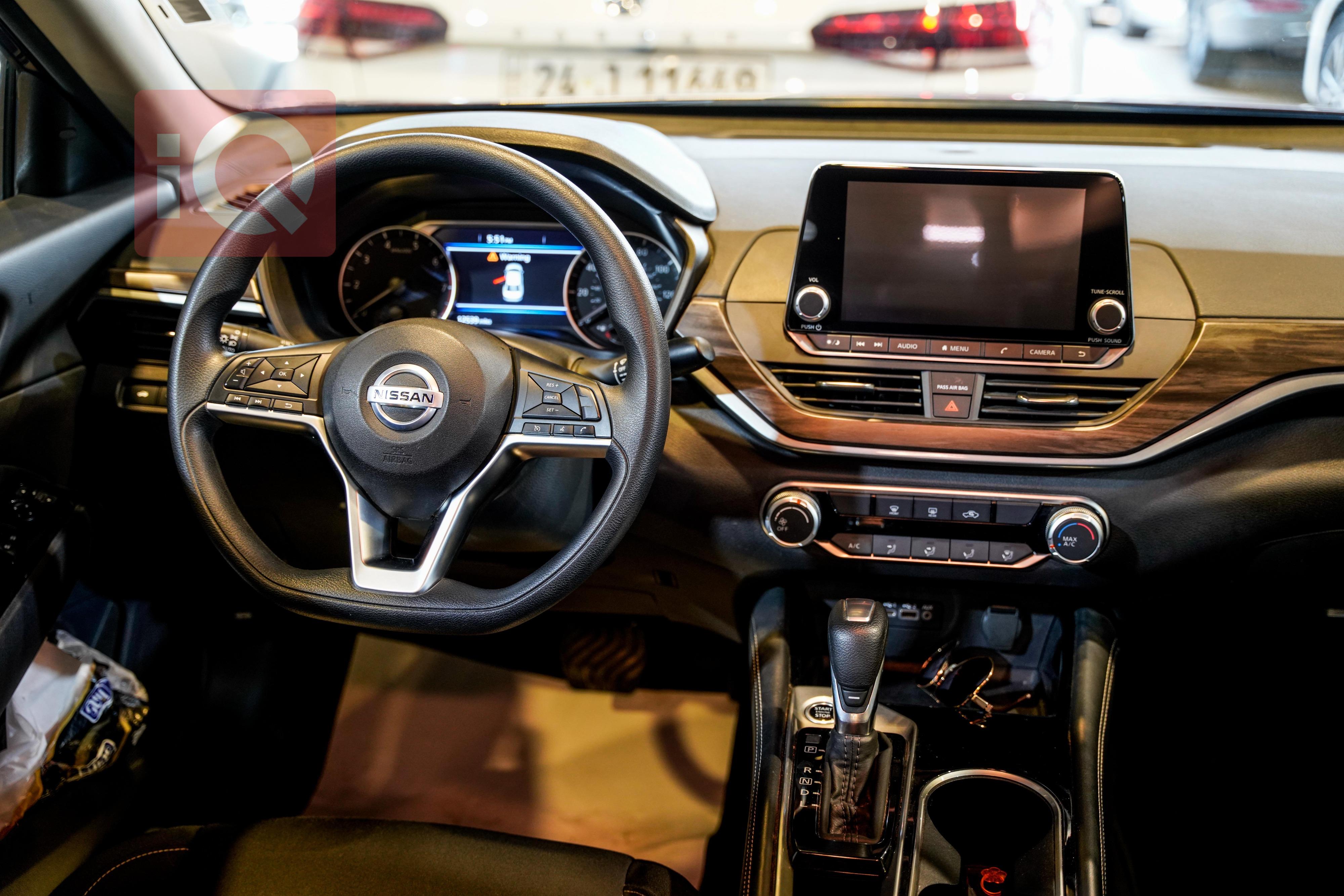 Nissan Altima